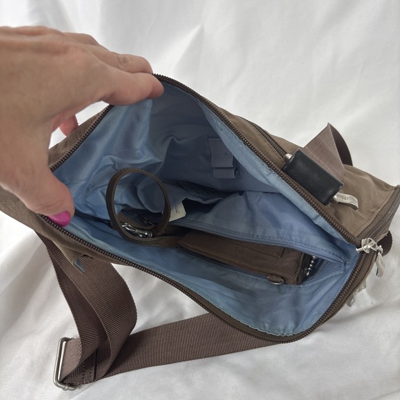 Baggallini Messenger Crossbody Shoulder Bag Purse Travel Brown Blue Interior - Picture 7 of 12